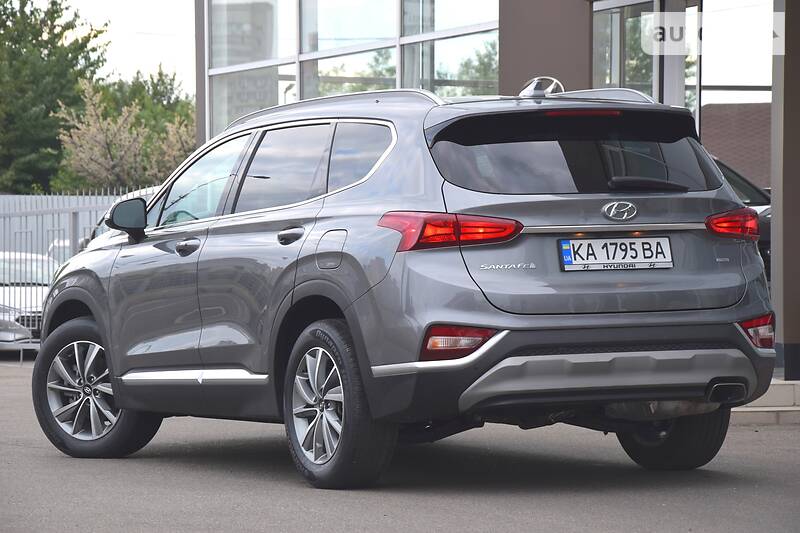 Позашляховик / Кросовер Hyundai Santa FE 2019 в Києві