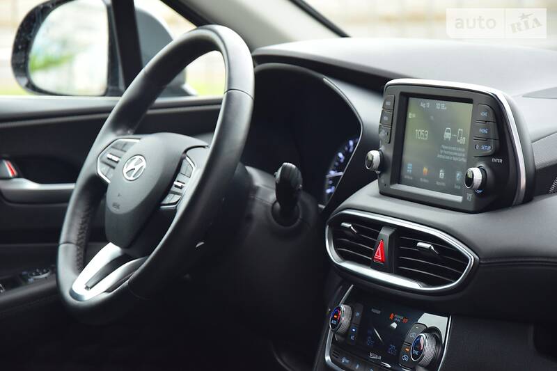 Позашляховик / Кросовер Hyundai Santa FE 2019 в Києві