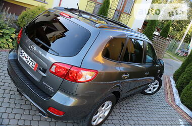 Позашляховик / Кросовер Hyundai Santa FE 2008 в 