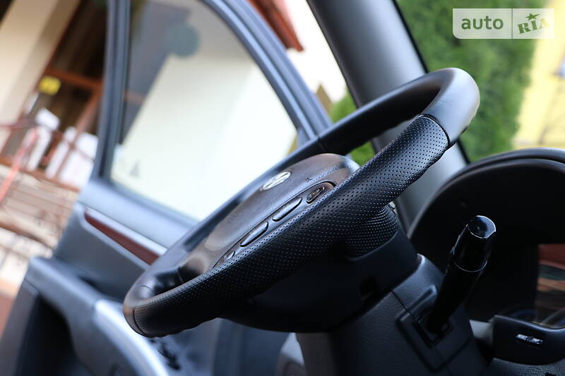 Позашляховик / Кросовер Hyundai Santa FE 2008 в Трускавці фото 23 Позашляховик / Кросовер Hyundai Santa FE 2008 в Трускавці