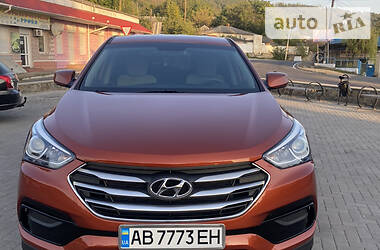 Внедорожник / Кроссовер Hyundai Santa FE 2015 в Виннице