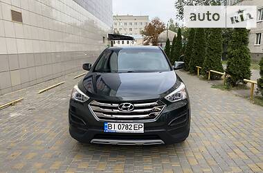 Внедорожник / Кроссовер Hyundai Santa FE 2014 в Кременчуге