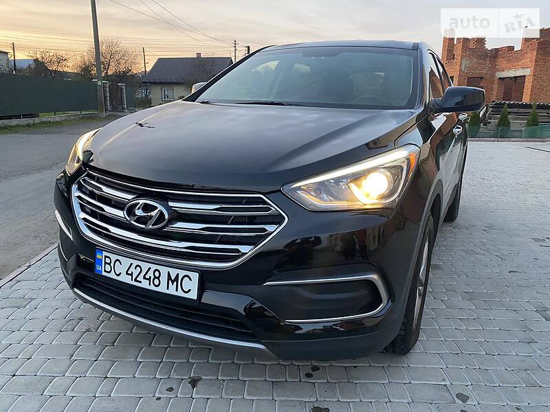 Внедорожник / Кроссовер Hyundai Santa FE 2017 в Самборе