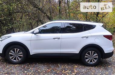 Внедорожник / Кроссовер Hyundai Santa FE 2014 в 