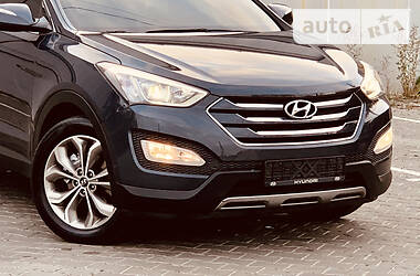 Внедорожник / Кроссовер Hyundai Santa FE 2015 в Одессе