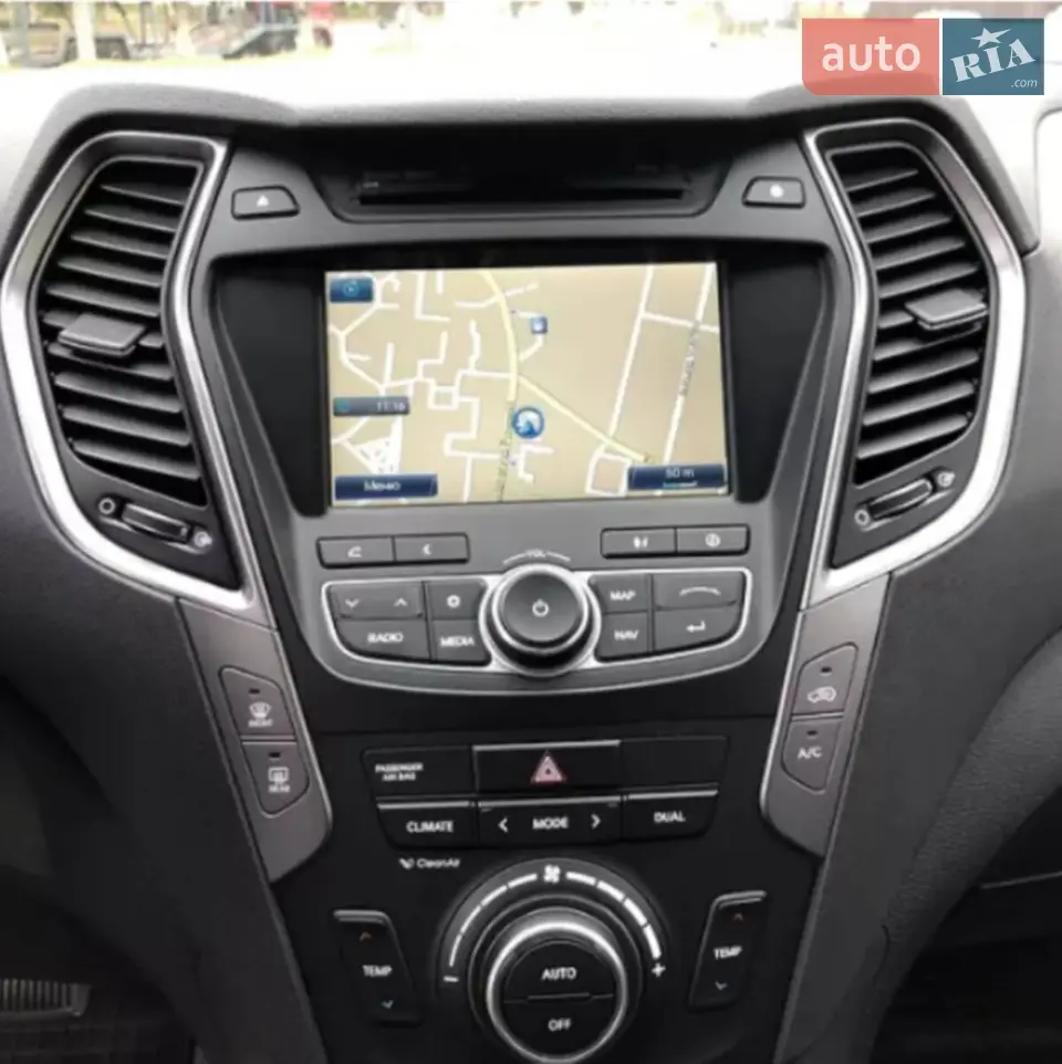 2012 Hyundai Santa Fe - мініатюра 9
