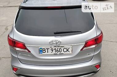 Внедорожник / Кроссовер Hyundai Santa FE 2016 в Новой Каховке