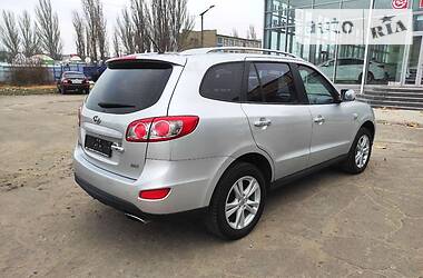 Внедорожник / Кроссовер Hyundai Santa FE 2010 в Николаеве