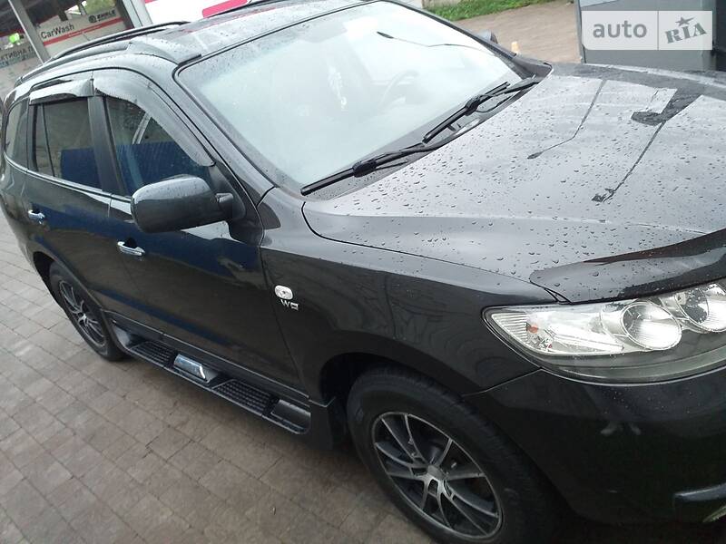 Позашляховик / Кросовер Hyundai Santa FE 2008 в Стрию