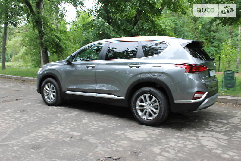Позашляховик / Кросовер Hyundai Santa FE 2018 в Харкові