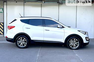 Позашляховик / Кросовер Hyundai Santa FE 2013 в Києві