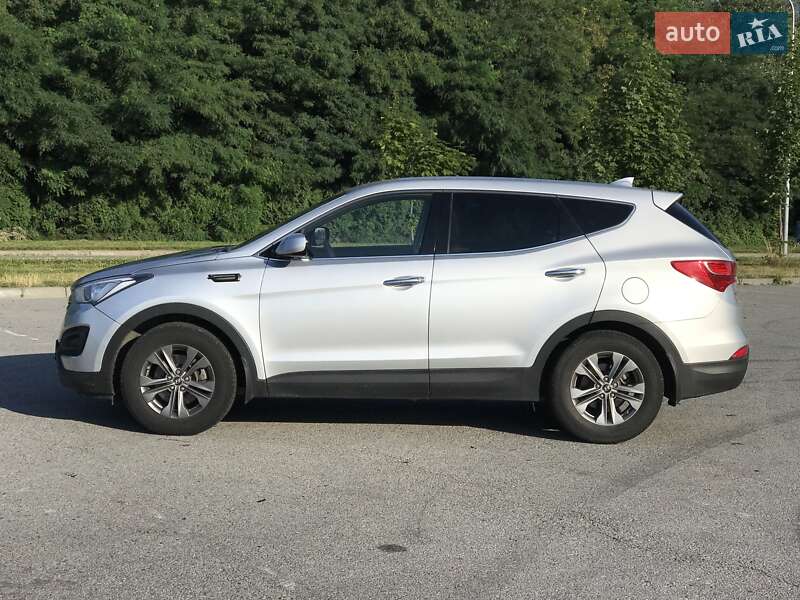 Позашляховик / Кросовер Hyundai Santa FE 2013 в Львові фото 5 Позашляховик / Кросовер Hyundai Santa FE 2013 в Львові