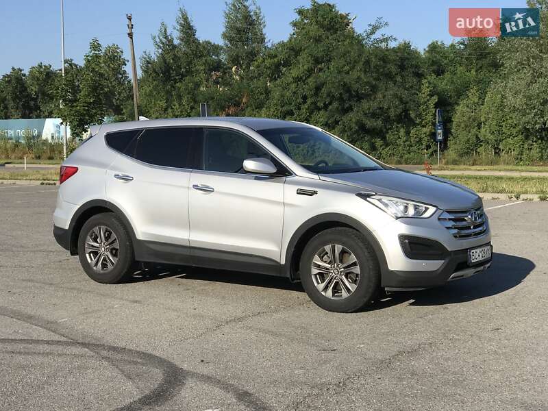 Позашляховик / Кросовер Hyundai Santa FE 2013 в Львові фото 10 Позашляховик / Кросовер Hyundai Santa FE 2013 в Львові