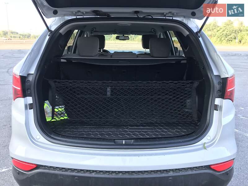 Позашляховик / Кросовер Hyundai Santa FE 2013 в Львові фото 19 Позашляховик / Кросовер Hyundai Santa FE 2013 в Львові