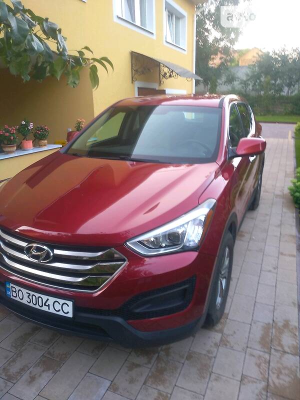 Хэтчбек Hyundai Santa FE 2015 в Тернополе