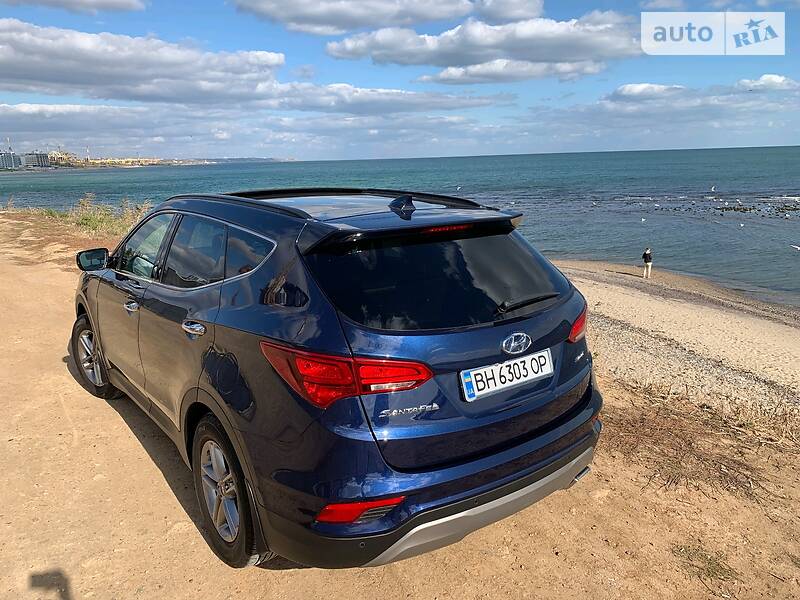 Внедорожник / Кроссовер Hyundai Santa FE 2017 в Черноморске