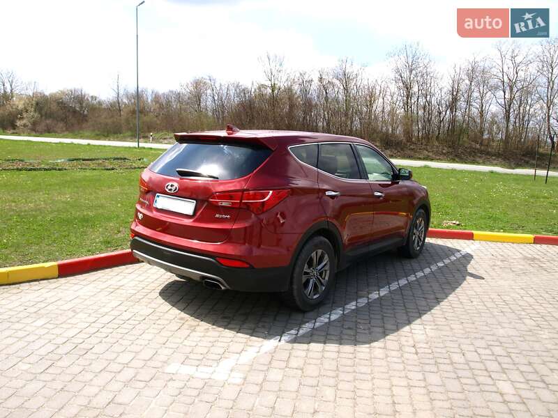 Позашляховик / Кросовер Hyundai Santa FE 2014 в Жовкві