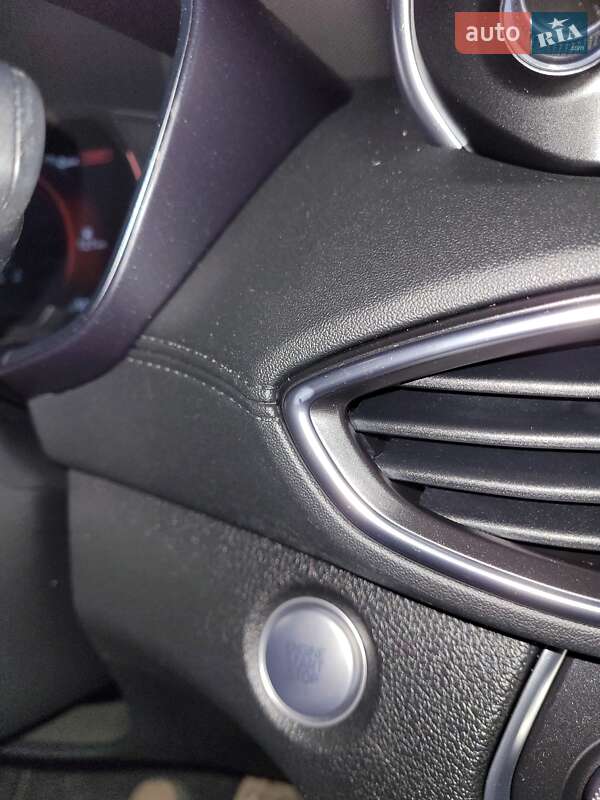 Позашляховик / Кросовер Hyundai Santa FE 2018 в Коломиї