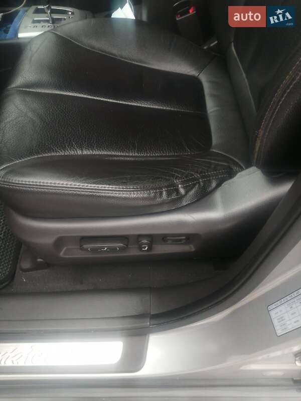 Позашляховик / Кросовер Hyundai Santa FE 2011 в Нетішині