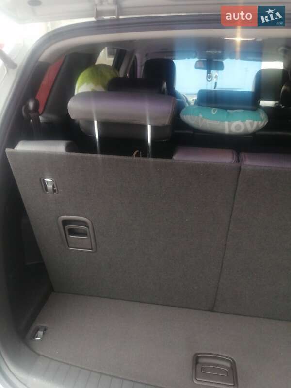 Позашляховик / Кросовер Hyundai Santa FE 2011 в Нетішині