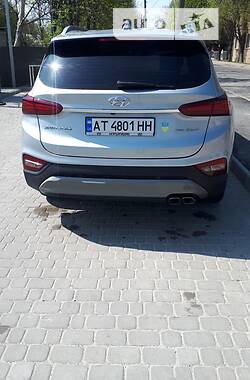 Внедорожник / Кроссовер Hyundai Santa FE 2018 в Ивано-Франковске