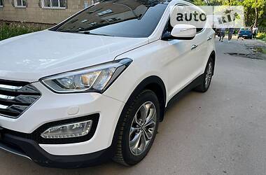 Внедорожник / Кроссовер Hyundai Santa FE 2014 в Полтаве