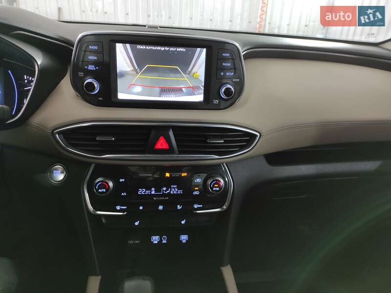 Позашляховик / Кросовер Hyundai Santa FE 2019 в Синельниковому