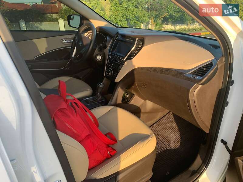 Позашляховик / Кросовер Hyundai Santa FE 2016 в Одесі