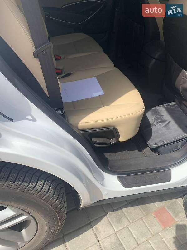 Позашляховик / Кросовер Hyundai Santa FE 2016 в Одесі