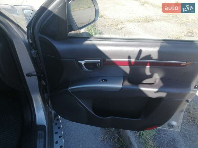 Позашляховик / Кросовер Hyundai Santa FE 2010 в Києві