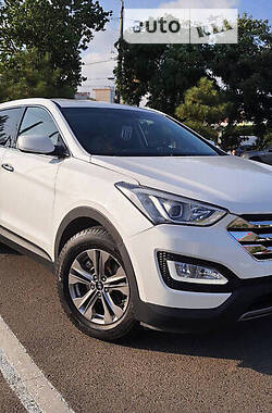 Внедорожник / Кроссовер Hyundai Santa FE 2015 в Одессе