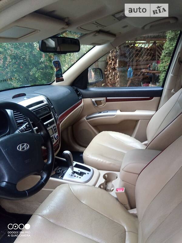 Hyundai Santa FE