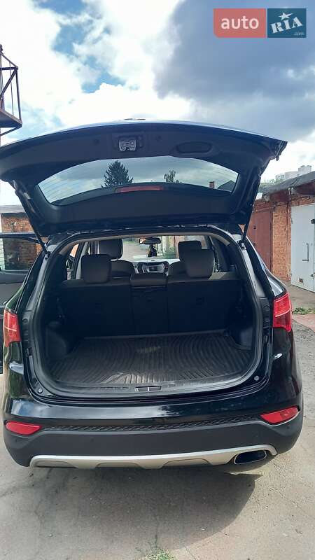 Позашляховик / Кросовер Hyundai Santa FE 2013 в Чернігові