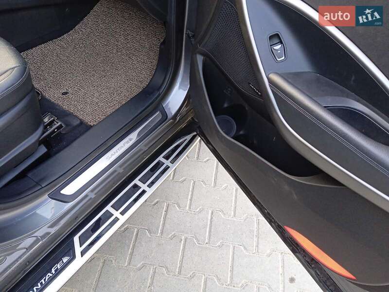 Позашляховик / Кросовер Hyundai Santa FE 2013 в Турці
