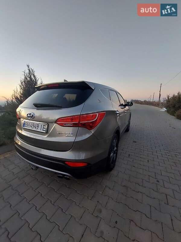 Позашляховик / Кросовер Hyundai Santa FE 2013 в Одесі