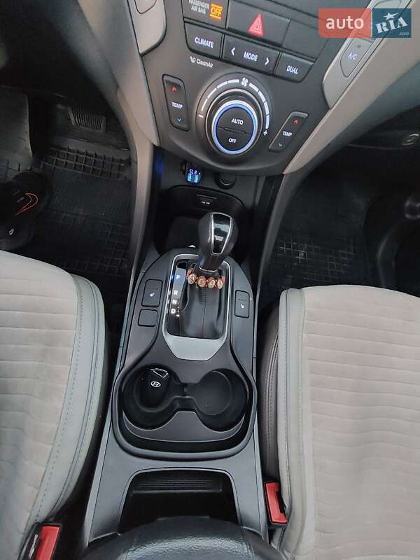 Позашляховик / Кросовер Hyundai Santa FE 2013 в Одесі