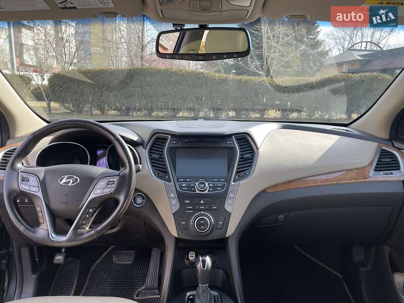 Позашляховик / Кросовер Hyundai Santa FE 2012 в Дніпрі