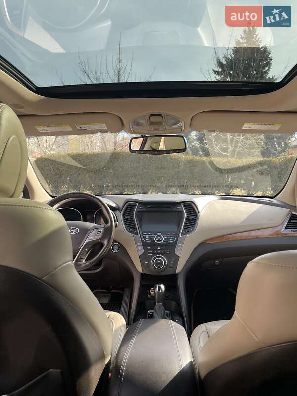 Позашляховик / Кросовер Hyundai Santa FE 2012 в Дніпрі