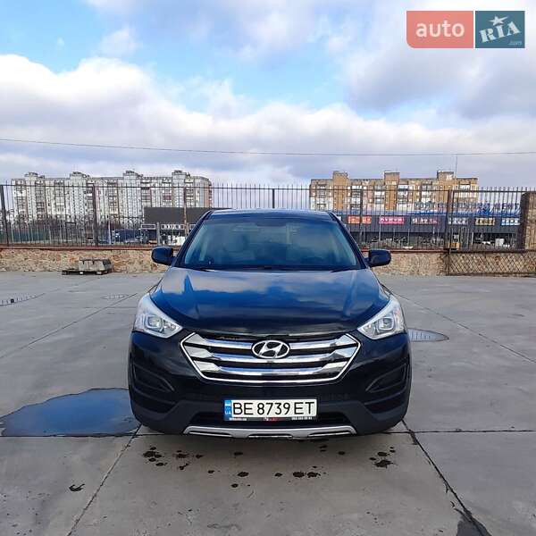 Внедорожник / Кроссовер Hyundai Santa FE 2015 в Первомайске