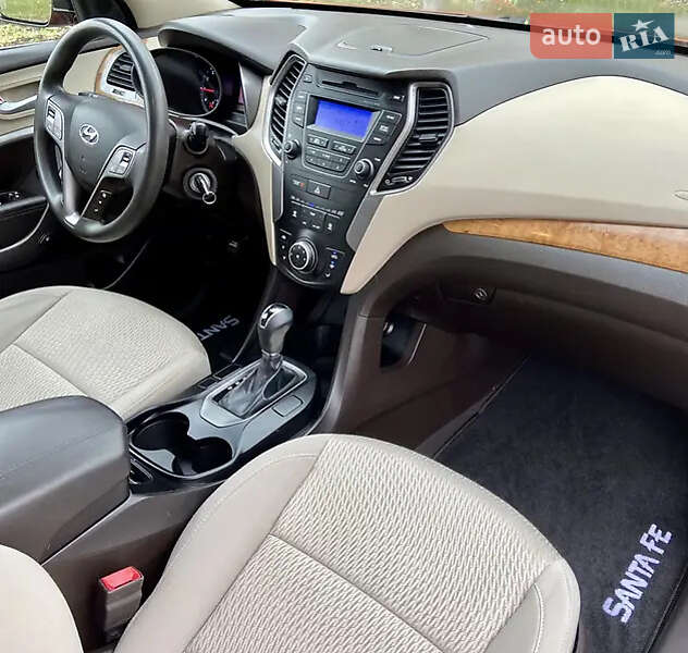 Позашляховик / Кросовер Hyundai Santa FE 2015 в Рівному фото 8 Позашляховик / Кросовер Hyundai Santa FE 2015 в Рівному