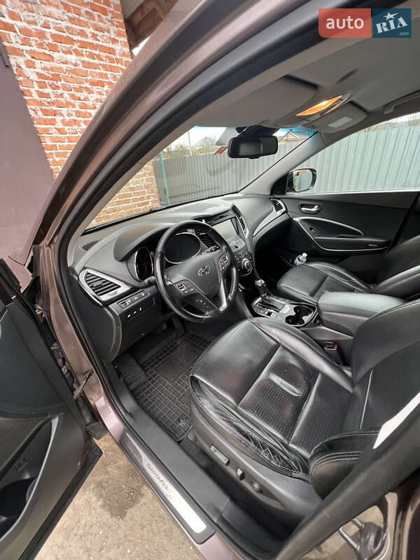 Позашляховик / Кросовер Hyundai Santa FE 2012 в Львові фото 7 Позашляховик / Кросовер Hyundai Santa FE 2012 в Львові