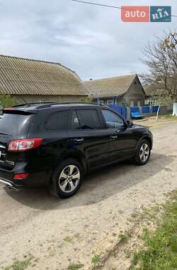 Внедорожник / Кроссовер Hyundai Santa FE 2011 в 