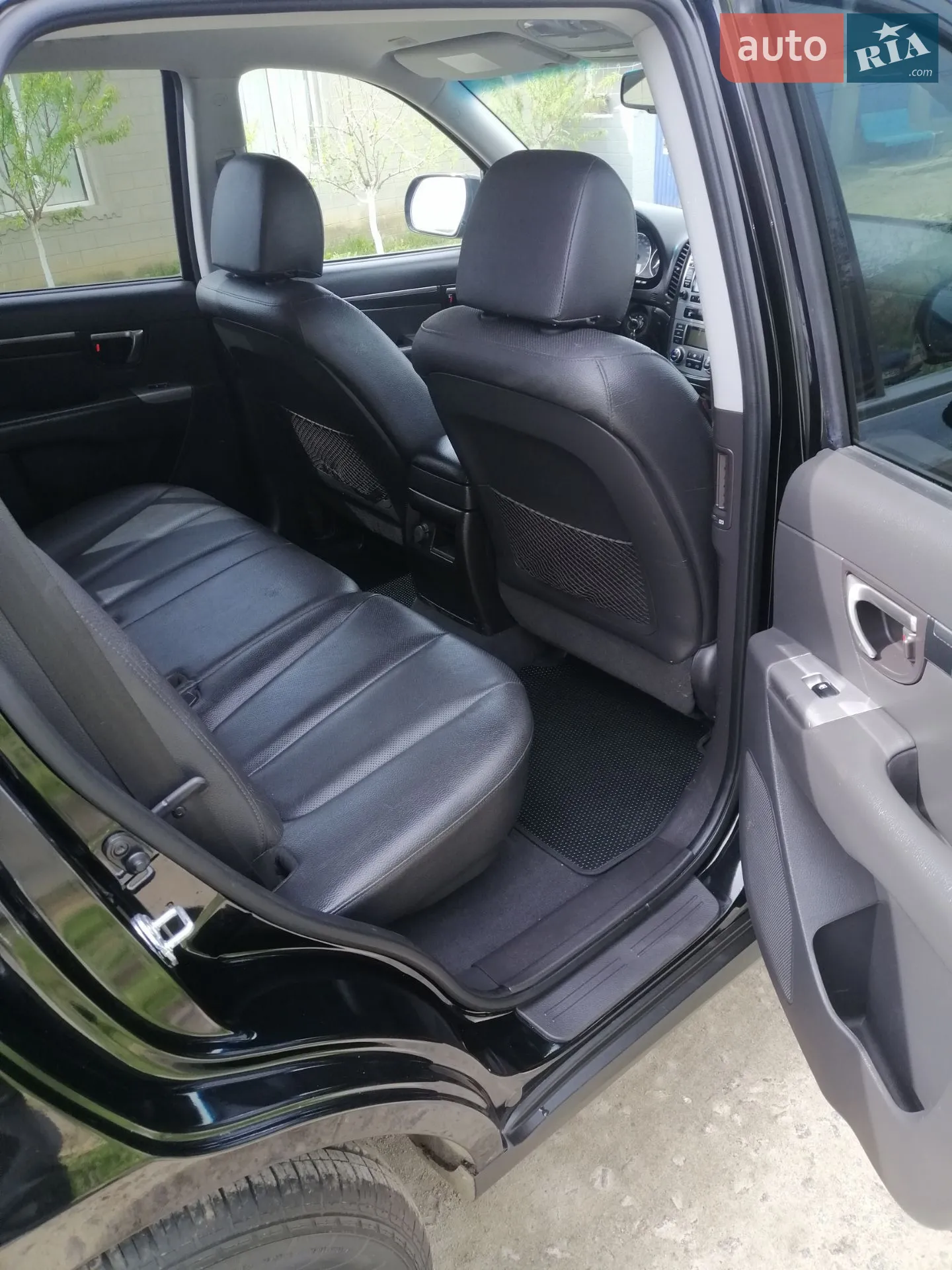 2011 Hyundai Santa Fe - мініатюра 11