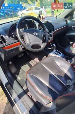 Внедорожник / Кроссовер Hyundai Santa FE 2009 в 