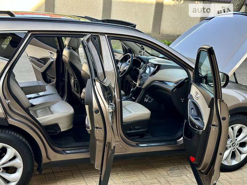 Внедорожник / Кроссовер Hyundai Santa FE 2013 в Одессе