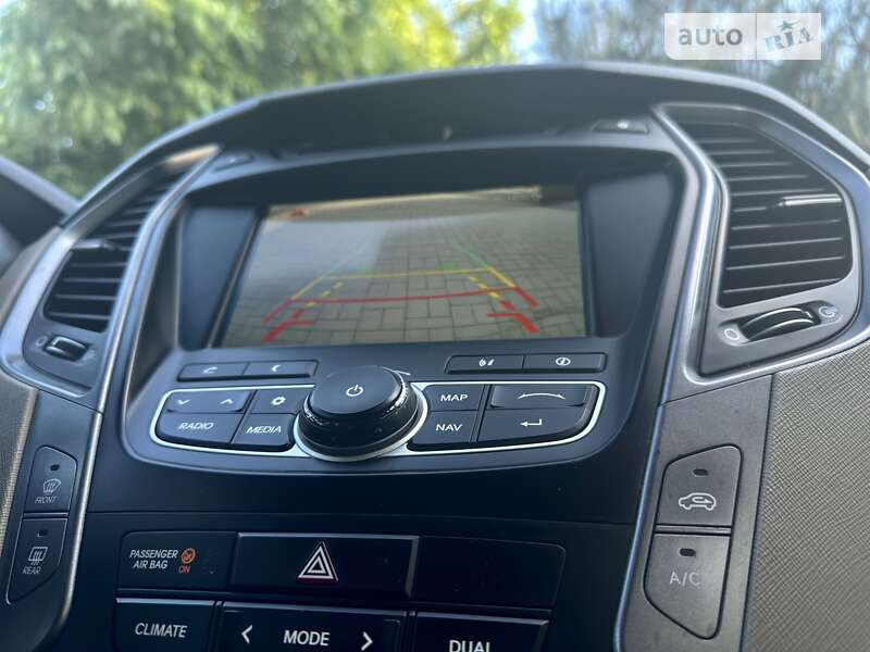 Внедорожник / Кроссовер Hyundai Santa FE 2013 в Одессе