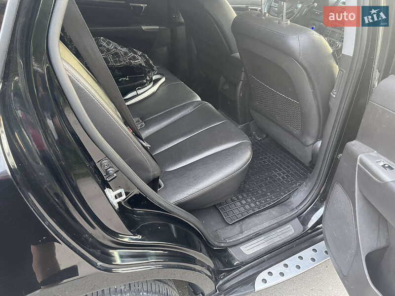 Внедорожник / Кроссовер Hyundai Santa FE 2011 в Тернополе