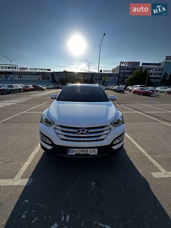 Внедорожник / Кроссовер Hyundai Santa FE 2015 в Одессе фото 8 Внедорожник / Кроссовер Hyundai Santa FE 2015 в Одессе