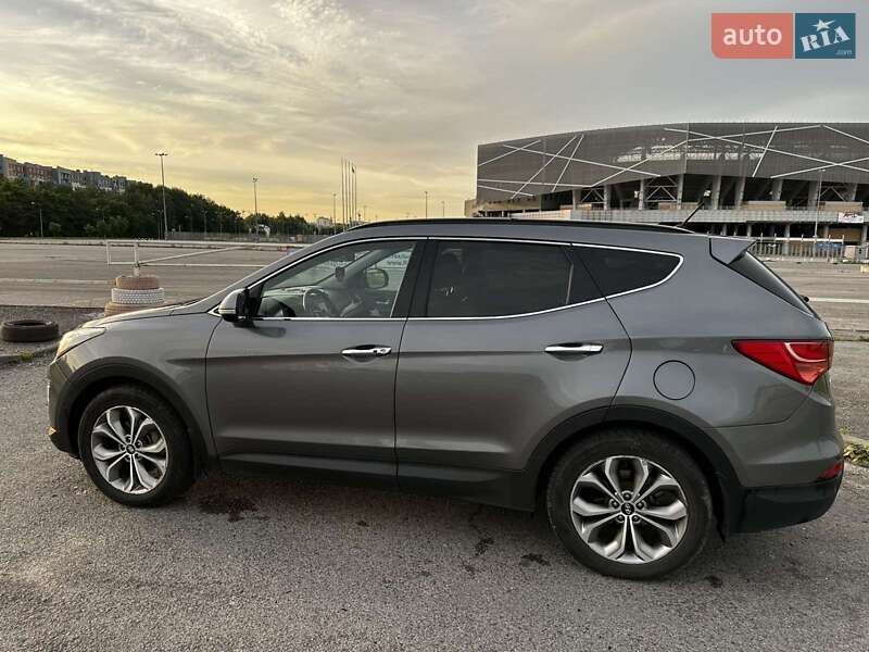 Позашляховик / Кросовер Hyundai Santa FE 2014 в Львові