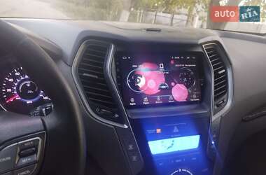 Внедорожник / Кроссовер Hyundai Santa FE 2013 в 